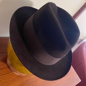 Resistol Fedora 7 1/8